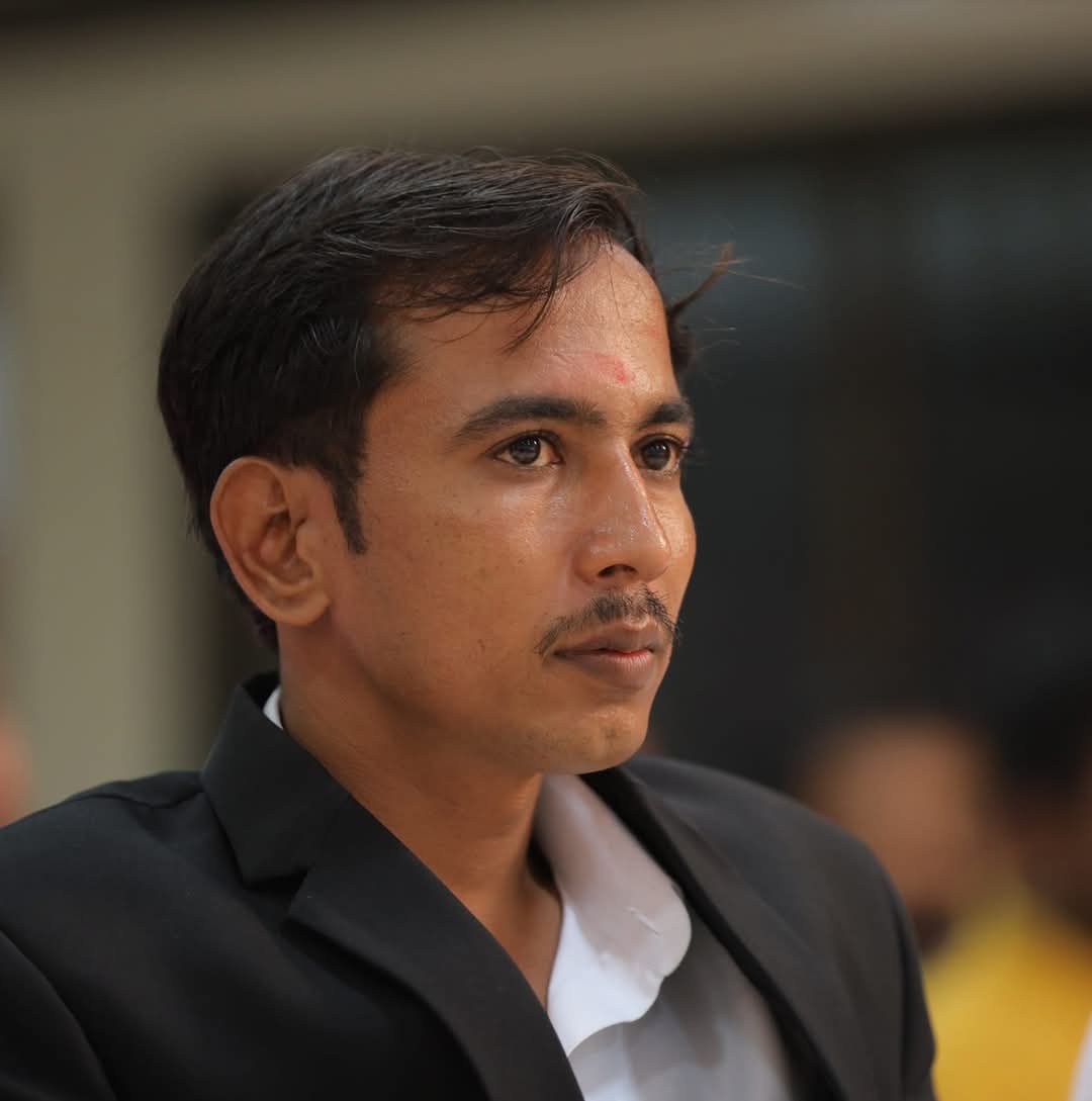 Portrait of Bhuva Mahesh, Founder of Seva Setu Charitable Trust